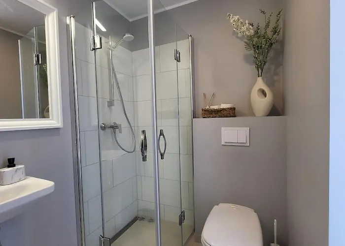 Apartment 3 Bedroom With Terrace